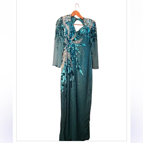 Demetrios Designs Turquoise 80s 90 Beaded Evening Gown Sz M Long Sleeve Cut Out - Picture 2 of 11